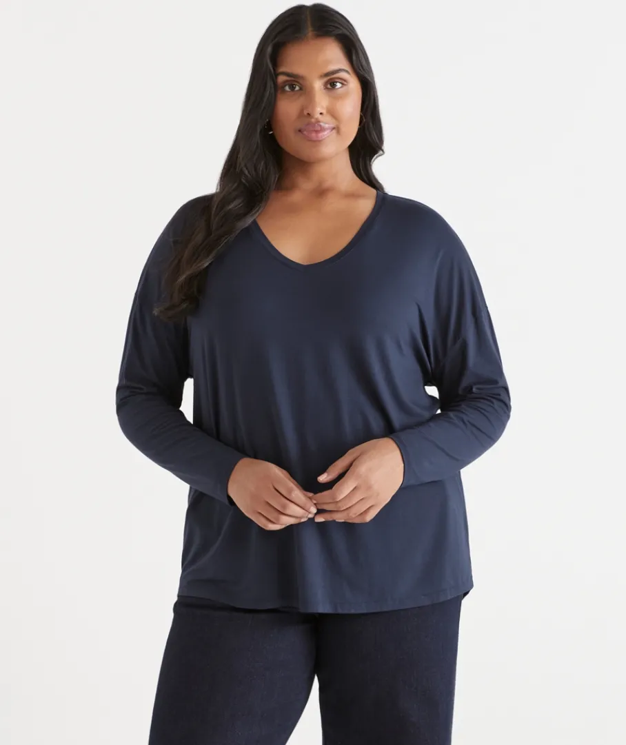 Sussan Tops|T-Shirts>Long Sleeve V Neck Pleat Back Tee