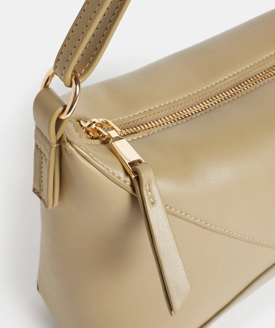 Sussan Bags>Panelled Shoulder Bag